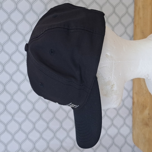 Vintage Chicago White Sox spell out black and white baseball snapback hat - Picture 3 of 8